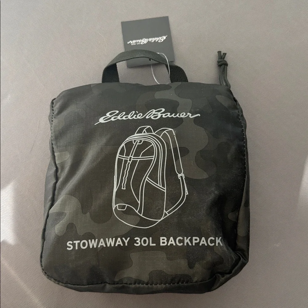 Eddie Bauer Camo Stowaway Packable Lightweight Daypack Backpack - Picture 2 of 2